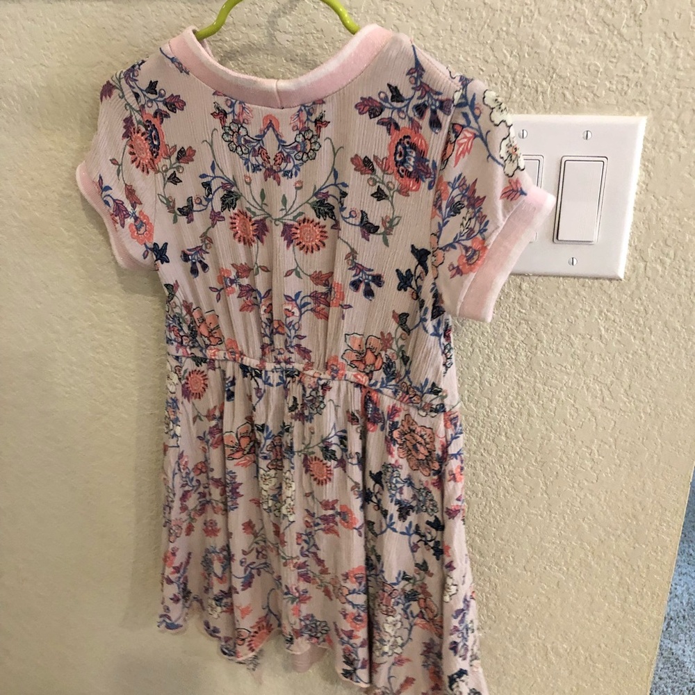Dress - Picture 3 of 3